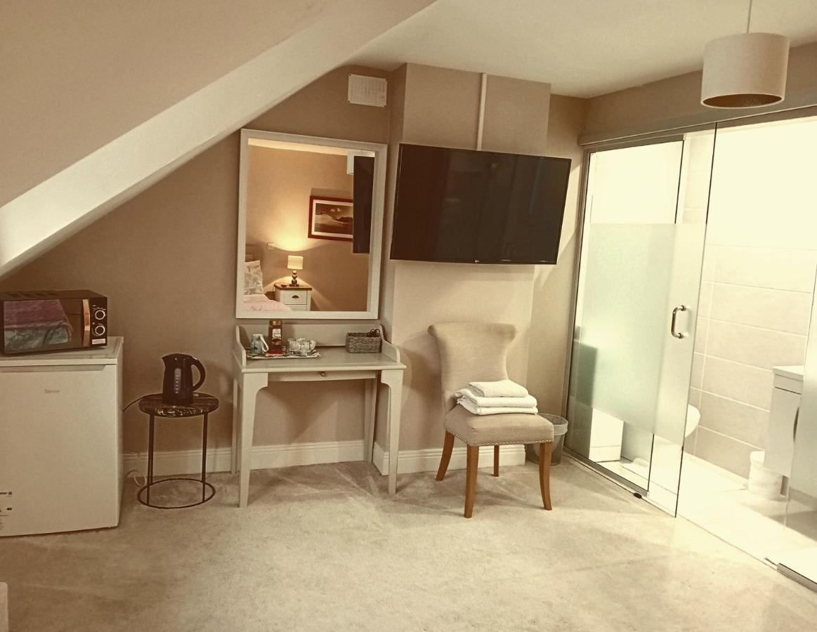 White Quarry House Apartment Navan Bagian luar foto