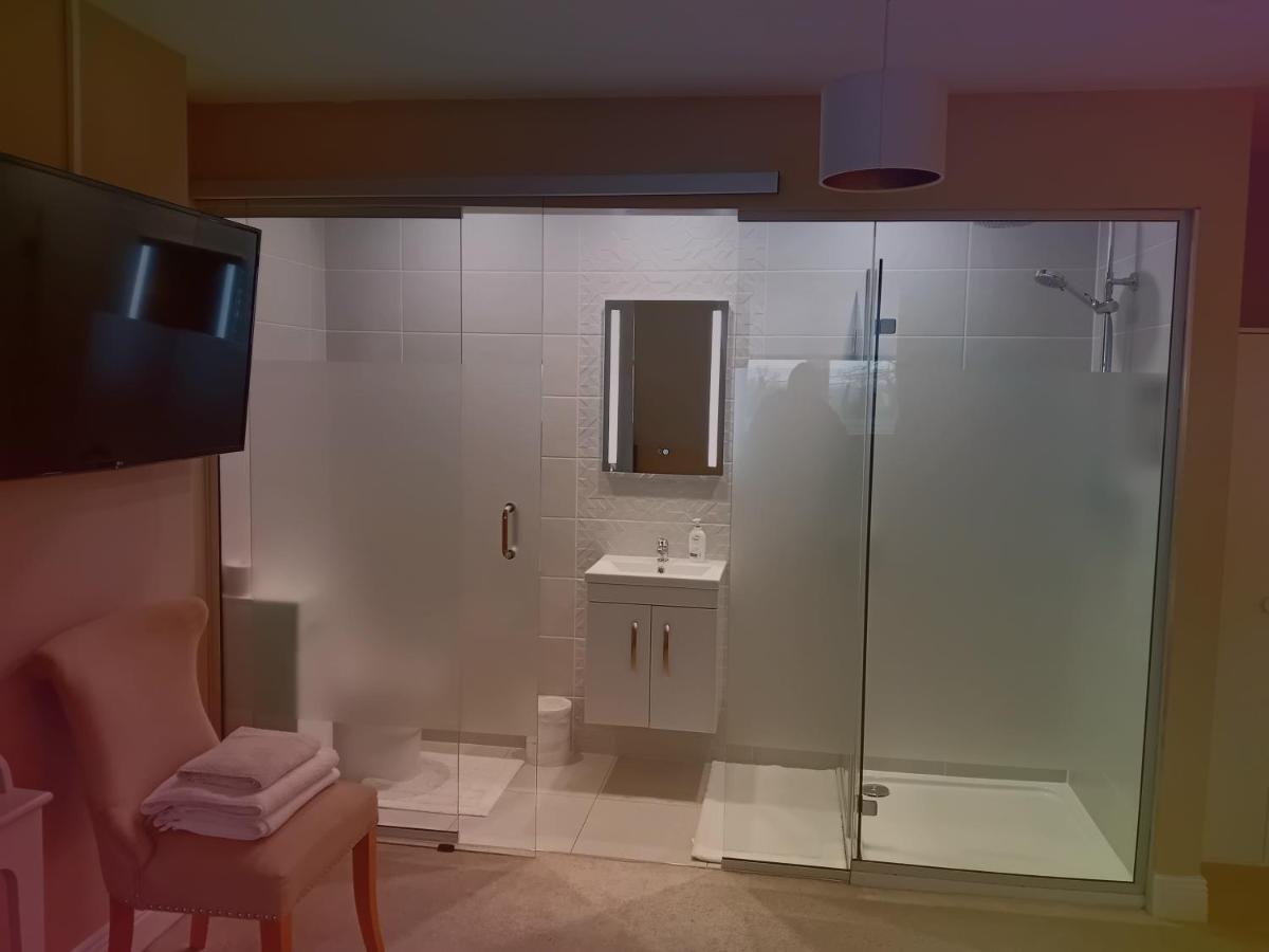 White Quarry House Apartment Navan Bagian luar foto